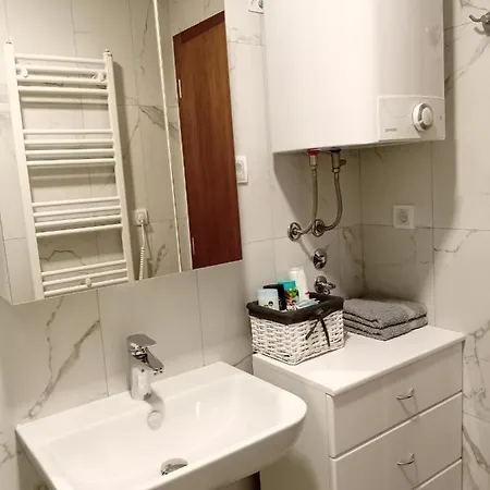 Bella ズラティボール